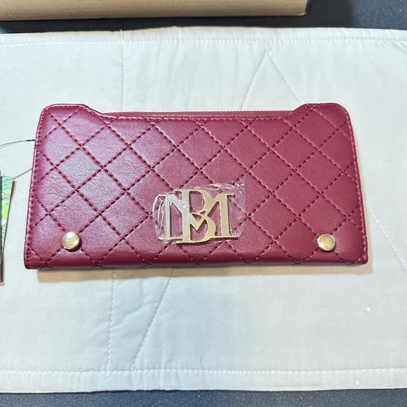 Badgley Mishka wallet, Maroon & gold. NWT - Picture 1 of 12